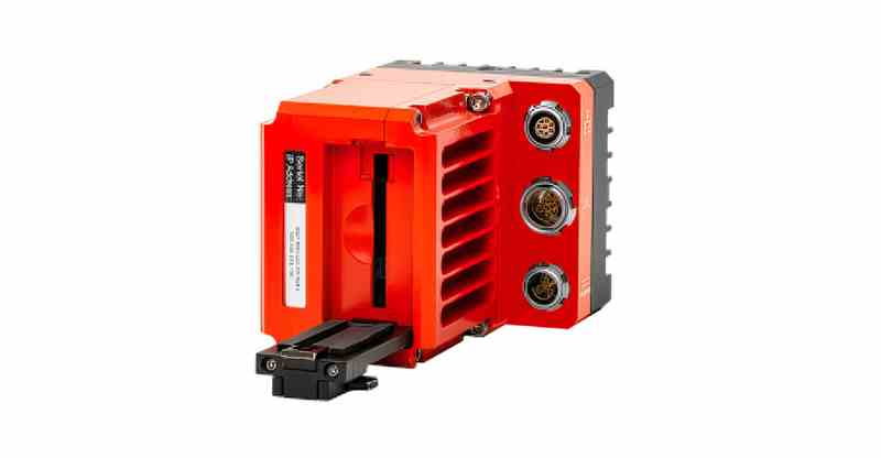 Miro C321 Air, rear facing CFast latch open